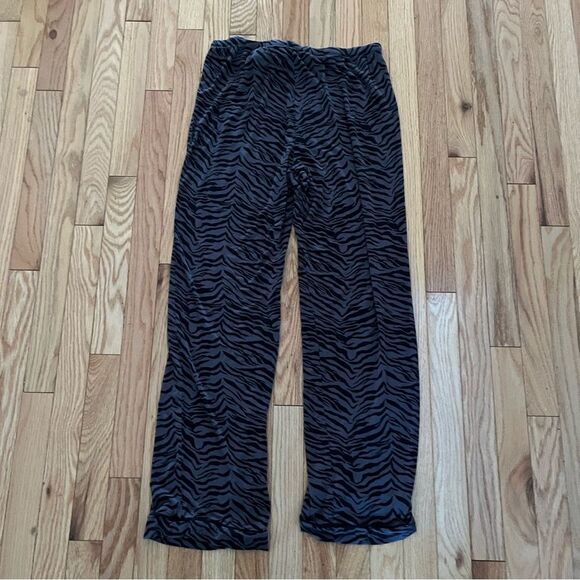 Rails Animal Print Lounger/PJs super comfy-Size S - Picture 5 of 7